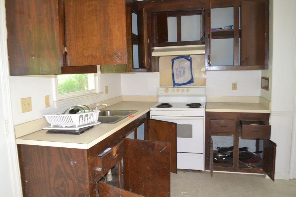 1771 Loss Brook Road Manning, SC 29102 - Photo 10 of 26