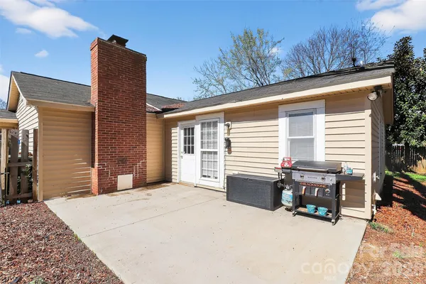 $325,000 | 1318 McDow Drive, Rock Hill, SC 29732
