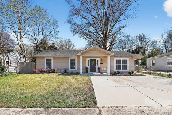 $325,000 | 1318 McDow Drive, Rock Hill, SC 29732