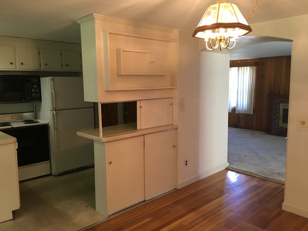 195 Valley Road Needham, MA 02492 - Photo 3 of 15 Gallery Image 3