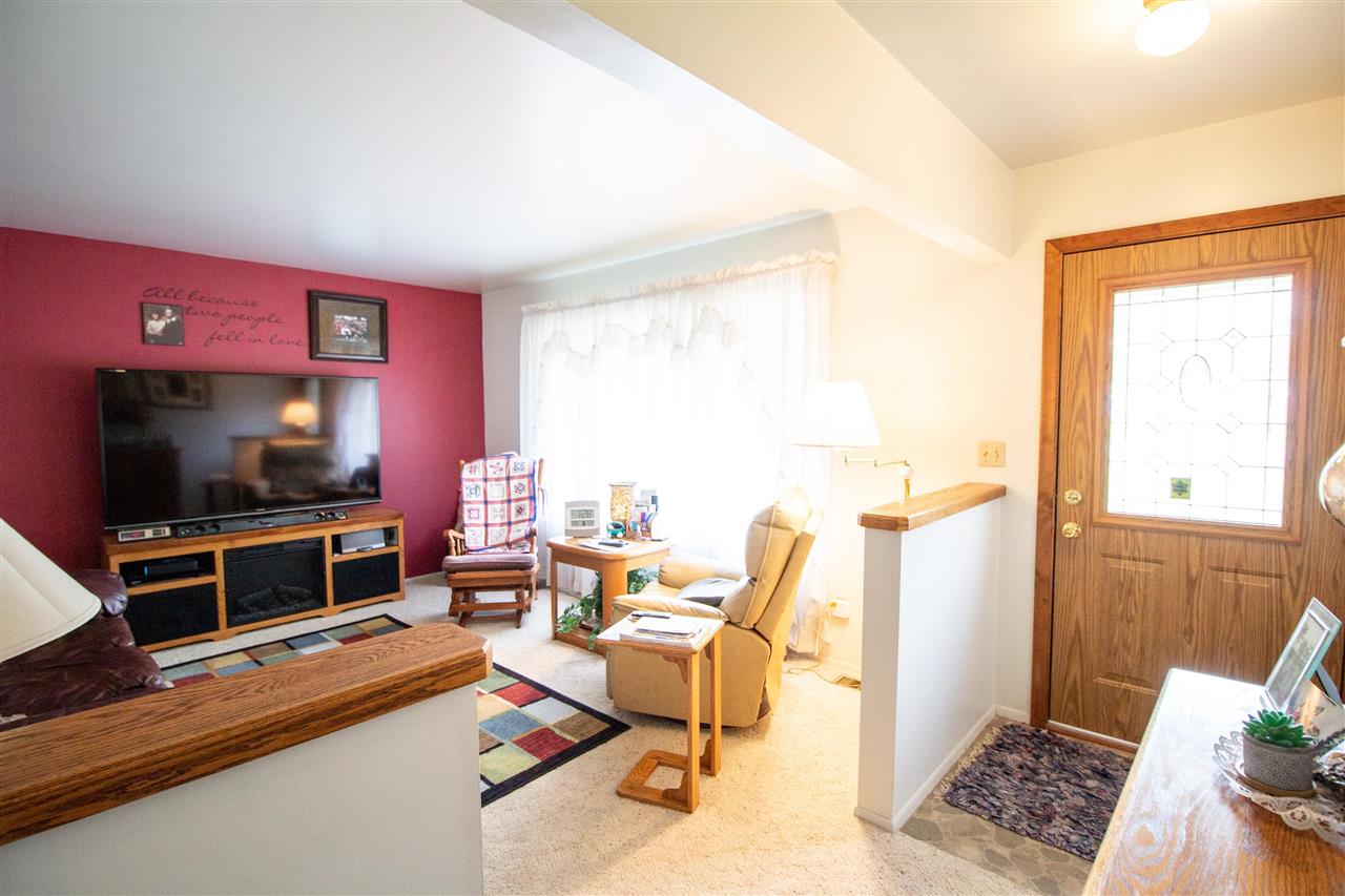 4041 Farrand Road Clio, MI 48420 - Photo 9 of 53 50070237-8.JPG
