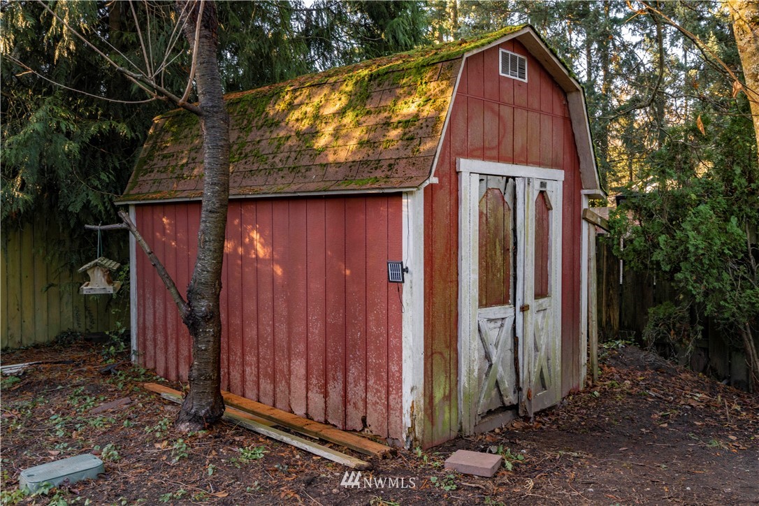 31519 53rd Avenue Southwest Federal Way, WA 98023 - Photo 25 of 27