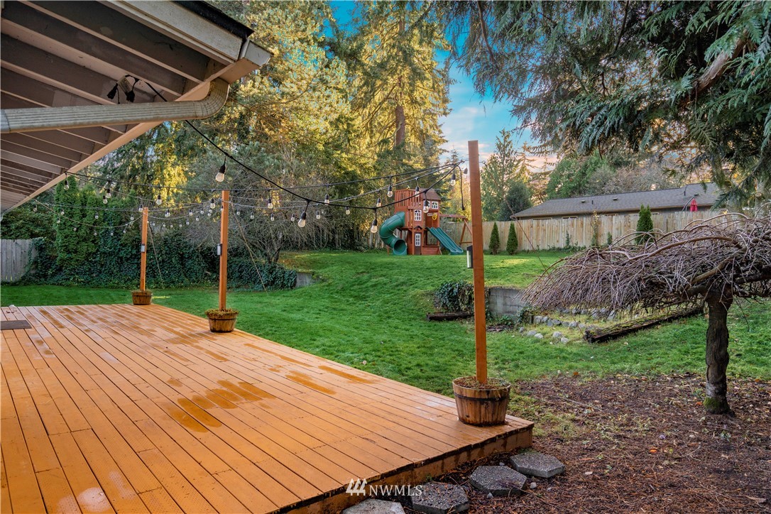 31519 53rd Avenue Southwest Federal Way, WA 98023 - Photo 4 of 27