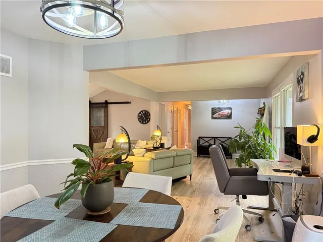 $330,000 | 124 Southwest 27th Street, Blue Springs, MO 64015