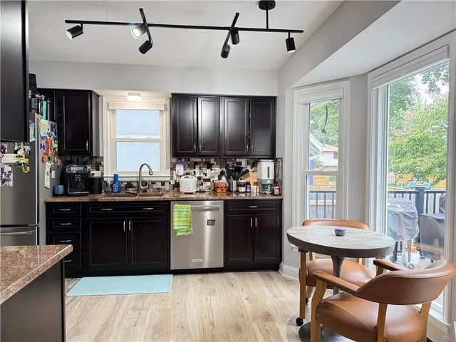 $330,000 | 124 Southwest 27th Street, Blue Springs, MO 64015