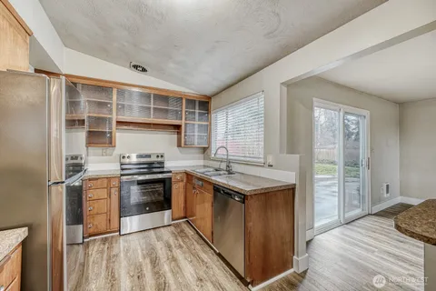 $519,950 | 1131 Lenore Drive, Tacoma, WA 98406