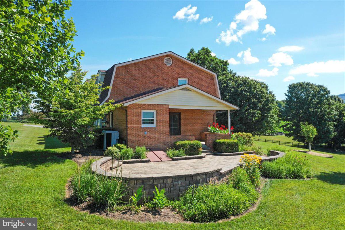 9100 Mapleville Road Boonsboro, MD 21713 - Photo 11 of 55