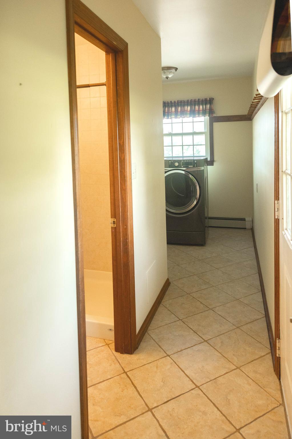 9100 Mapleville Road Boonsboro, MD 21713 - Photo 40 of 55 Laundry main level