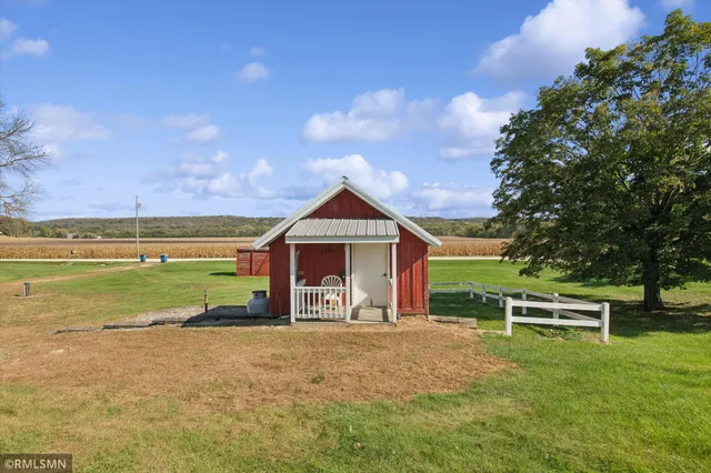 $2,300,000 | 35319 63rd Ave Way, Cannon Falls, MN 55009