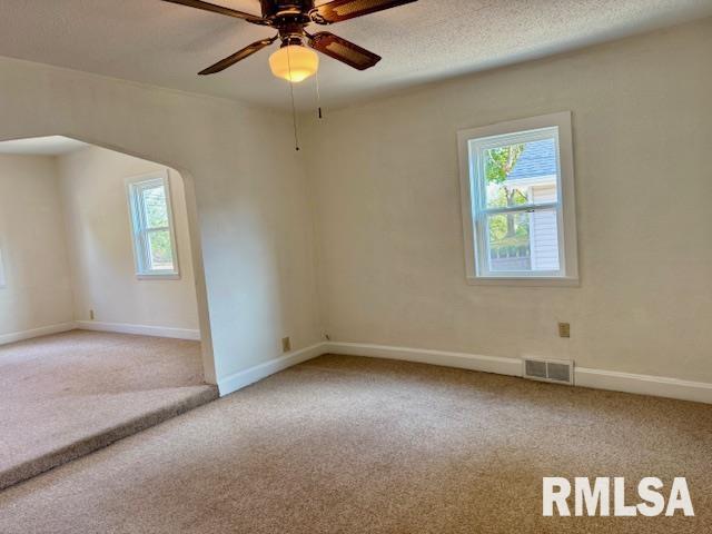 511 Main Avenue Clinton, IA 52732 - Photo 13 of 25