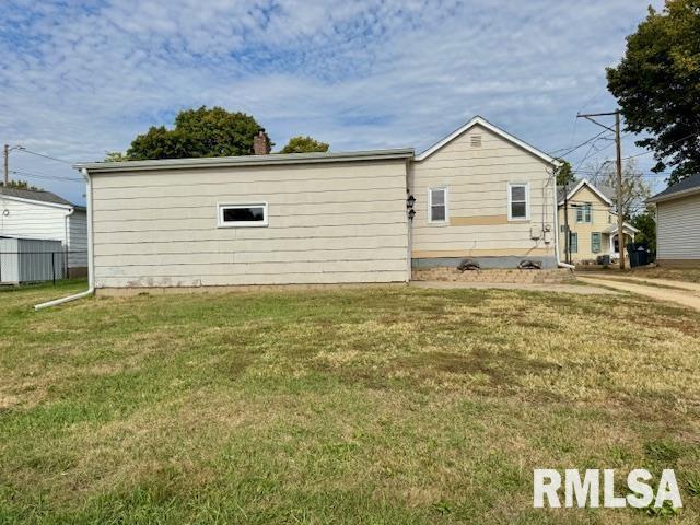 511 Main Avenue Clinton, IA 52732 - Photo 23 of 25