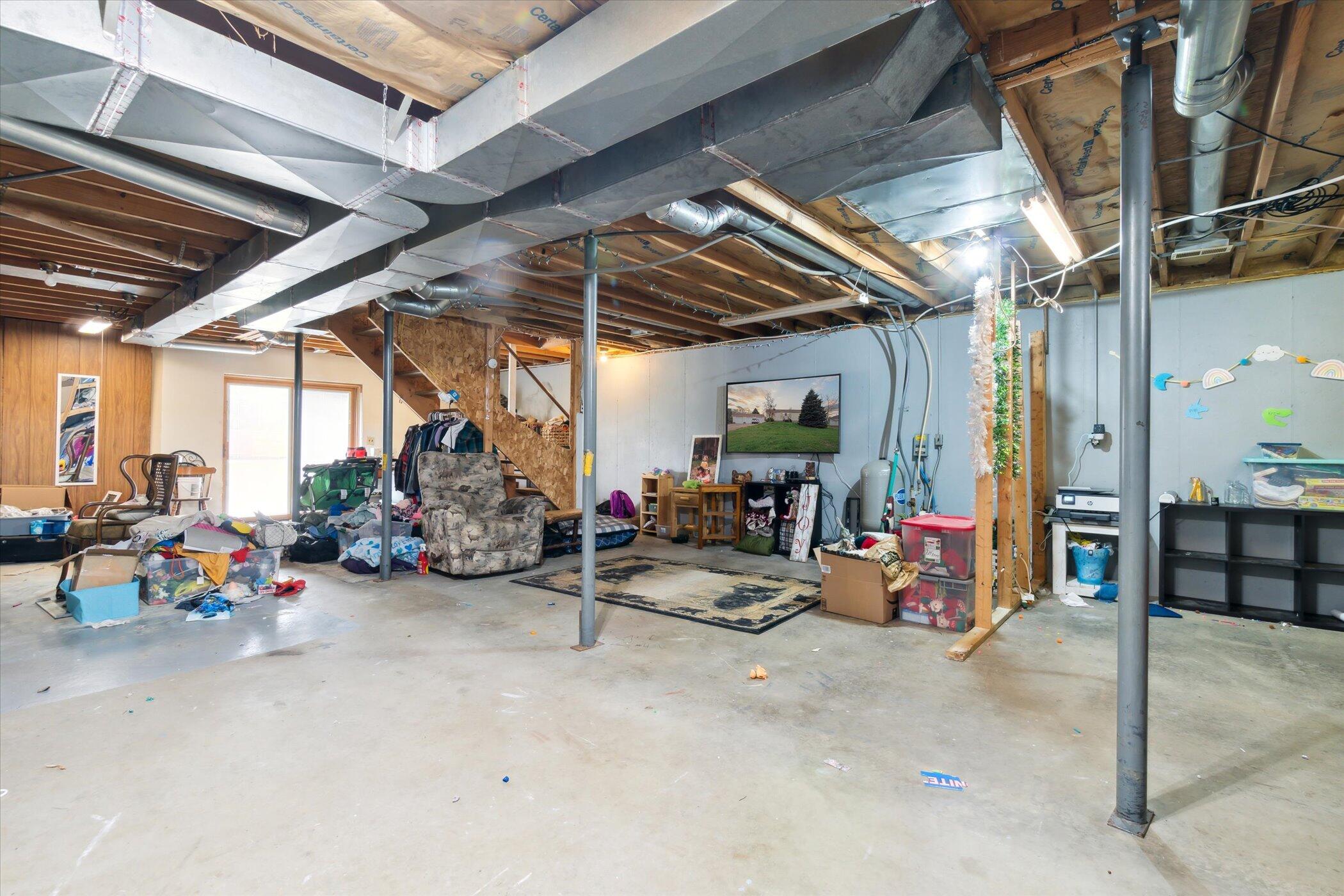 1531 West Hansen Road Sidney, MI 48885 - Photo 15 of 36 15-1531-W-Hansen-Rd-Sidney-MI-48885-Wind
