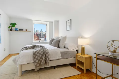 $1,390,000 | 1 Greene Street, Unit 305X, Jersey City, NJ 07302
