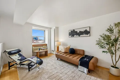 $1,390,000 | 1 Greene Street, Unit 305X, Jersey City, NJ 07302