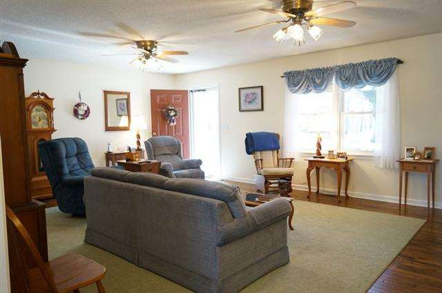 130 Cain Road Fair Play, SC 29643 - Photo 4 of 25 Gallery Image 4