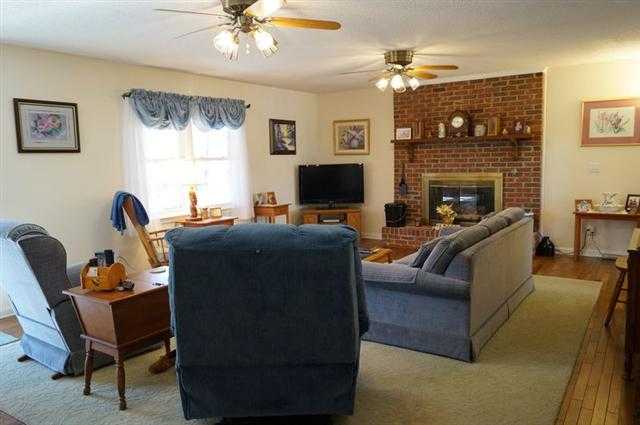 130 Cain Road Fair Play, SC 29643 - Photo 5 of 25 Gallery Image 5