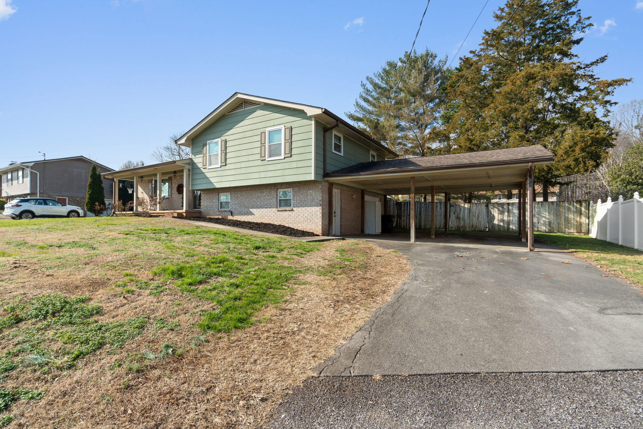 927 Tri Circle Northeast Cleveland, TN 37312 - Photo 3 of 34 4-web-or-mls-Tri Circle-Ben A-4