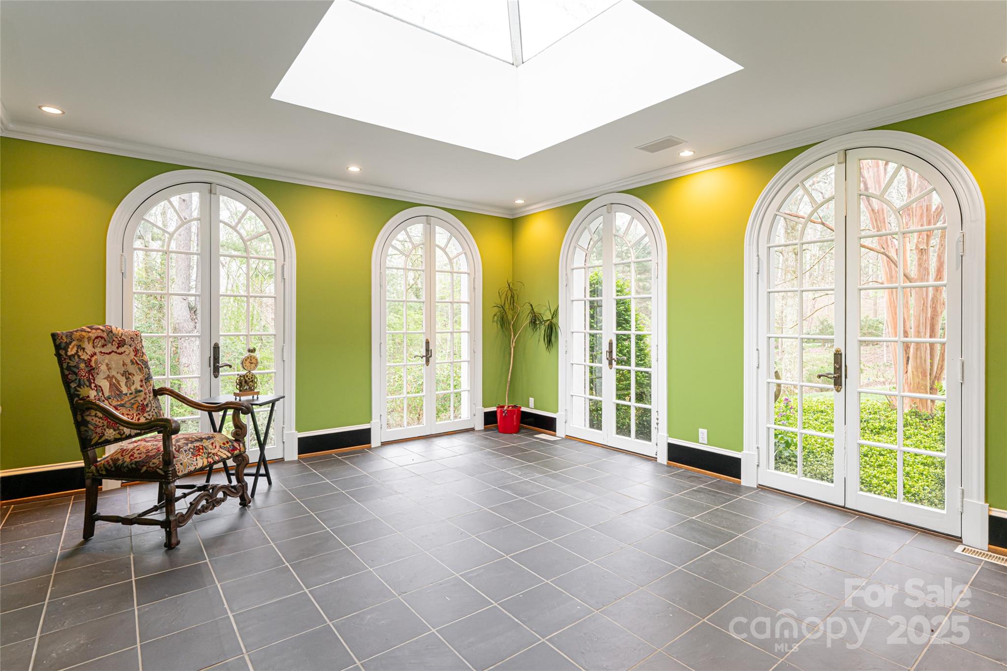 31 Busbee Road Asheville, NC 28803 - Photo 12 of 48