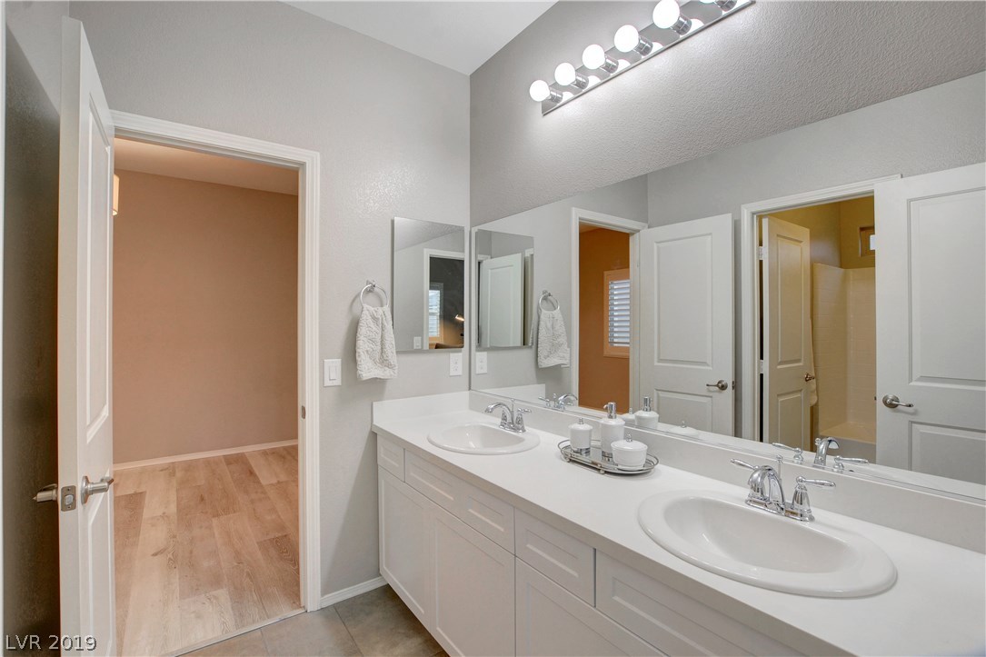 5854 Rustic Prairie Street Las Vegas, NV 89148 - Photo 34 of 49 Gallery Image 34