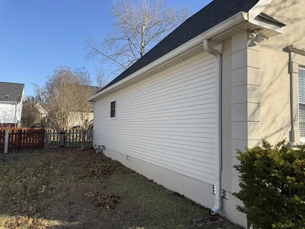 128 Fieldstone Lane, Springfield, TN 37172