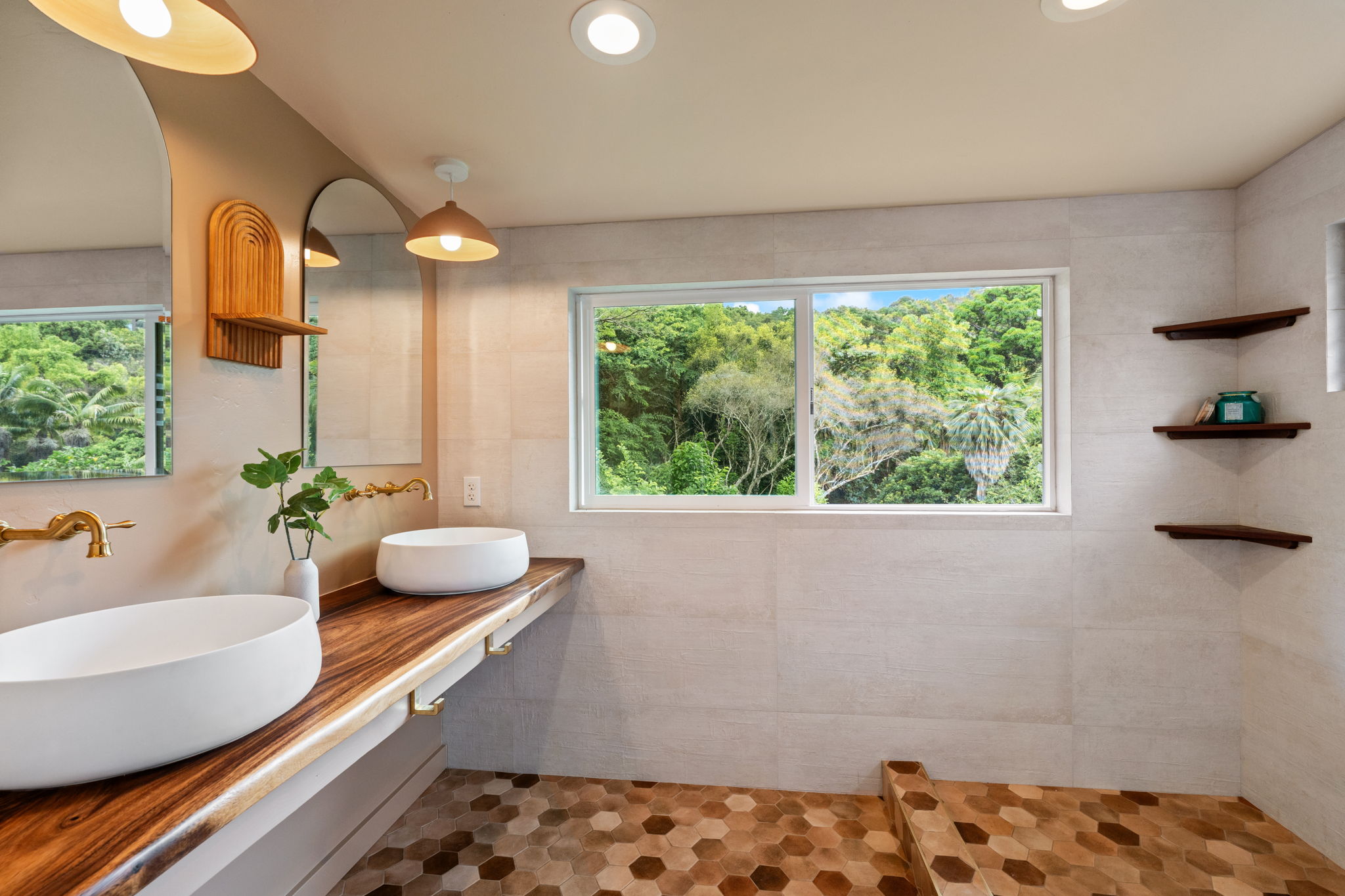 6770 Koolau Road, Unit 1 Kilauea, HI 96754 - Photo 23 of 30 Gallery Image 23