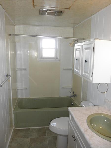 17 Maple Street Ellsworth, PA 15360 - Photo 6 of 11 Gallery Image 6