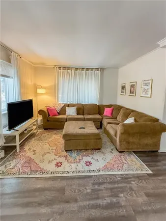 $179,000 | 320 West Edwards Street, Maryville, MO 64468