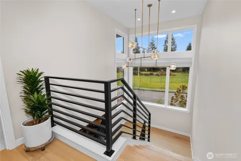 $2,998,000 | 5242 Northeast 75th Street, Seattle, WA 98115