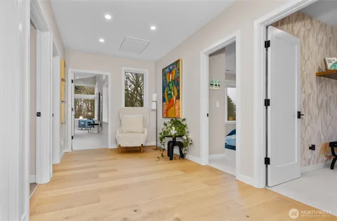 $2,998,000 | 5242 Northeast 75th Street, Seattle, WA 98115