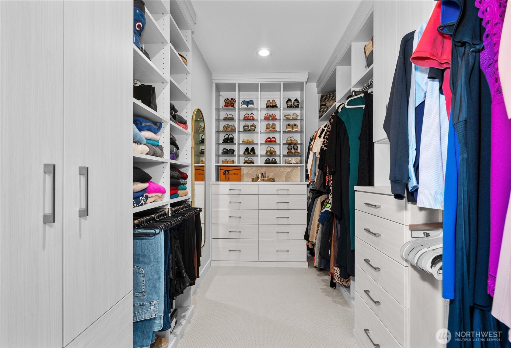 5242 Northeast 75th Street Seattle, WA 98115 - Photo 22 of 40