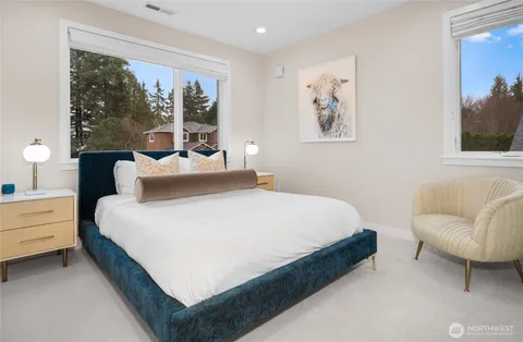 $2,998,000 | 5242 Northeast 75th Street, Seattle, WA 98115