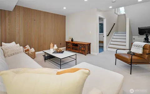 $2,998,000 | 5242 Northeast 75th Street, Seattle, WA 98115