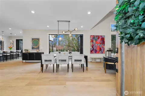 $2,998,000 | 5242 Northeast 75th Street, Seattle, WA 98115