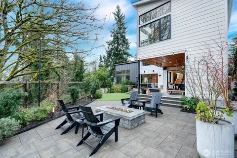 $2,998,000 | 5242 Northeast 75th Street, Seattle, WA 98115