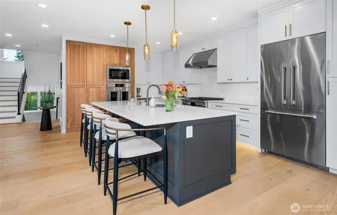 $2,998,000 | 5242 Northeast 75th Street, Seattle, WA 98115