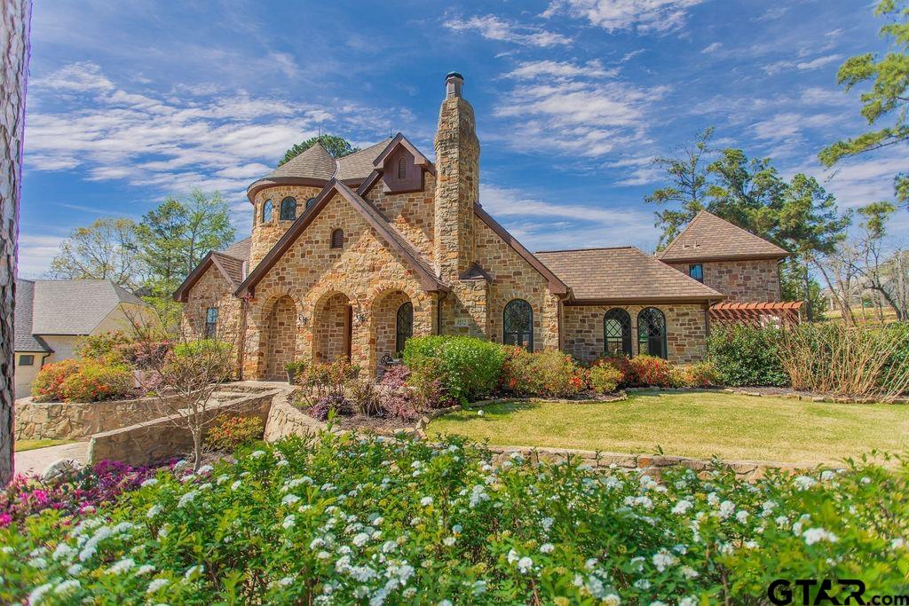 2811 Stewart Way Tyler, TX 75709 - Photo 2 of 47