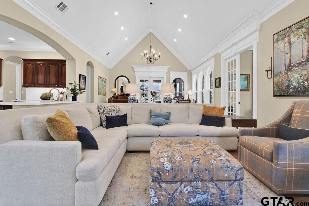 2811 Stewart Way Tyler, TX 75709 - Photo 5 of 47