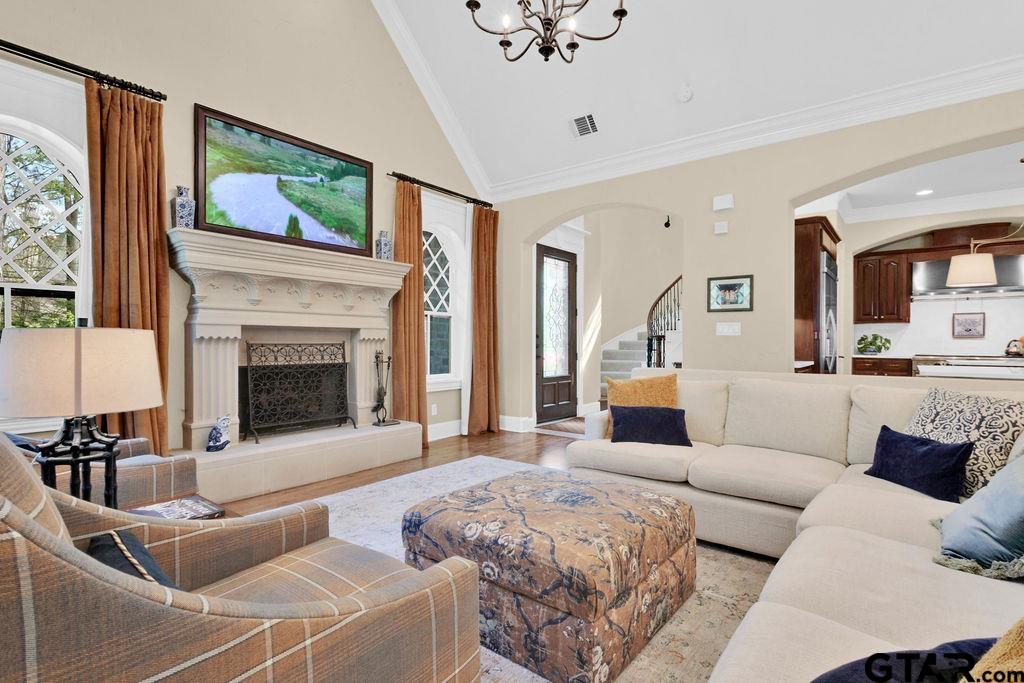 2811 Stewart Way Tyler, TX 75709 - Photo 8 of 47