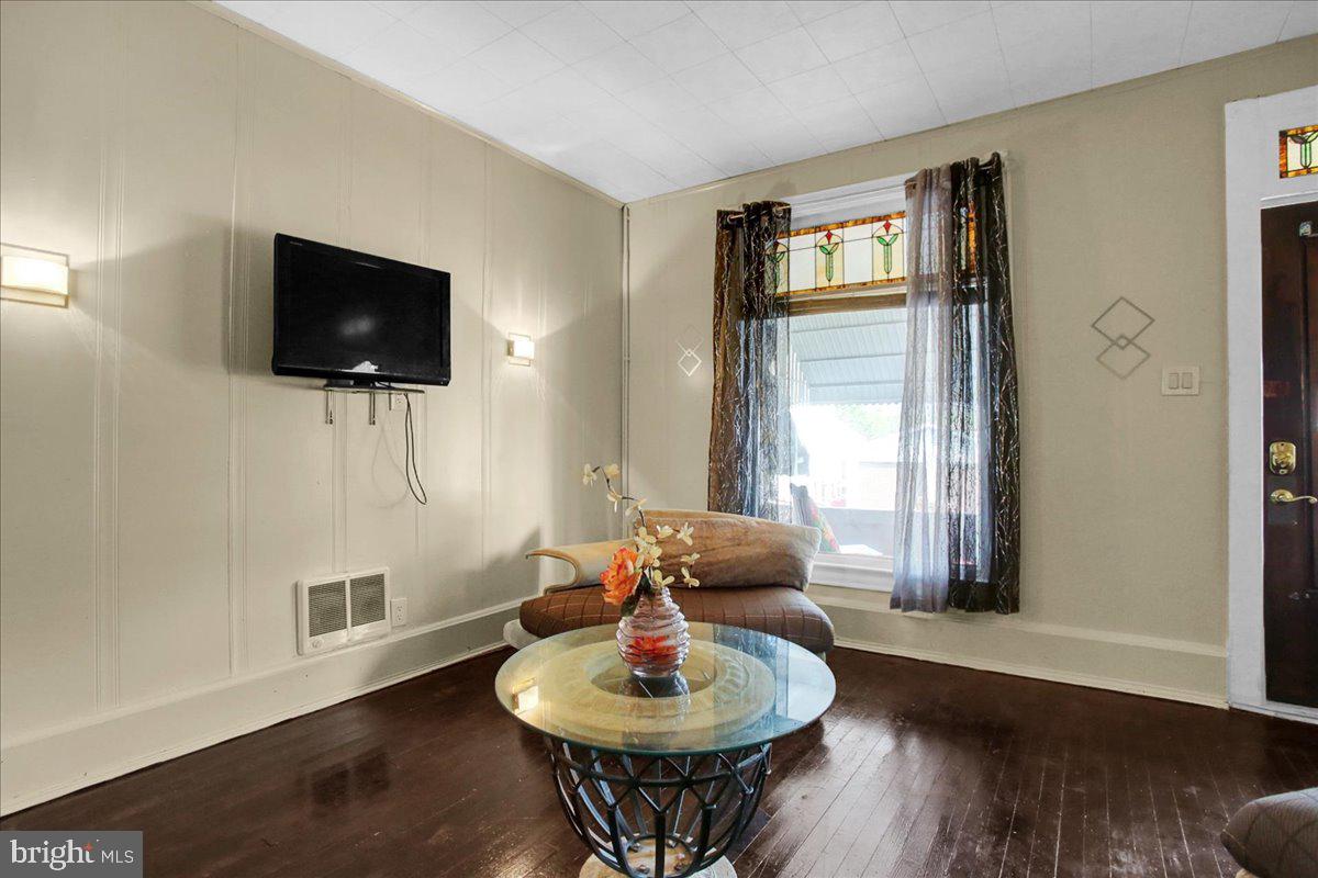 22 East Ridge Street Coaldale, PA 18218 - Photo 10 of 30
