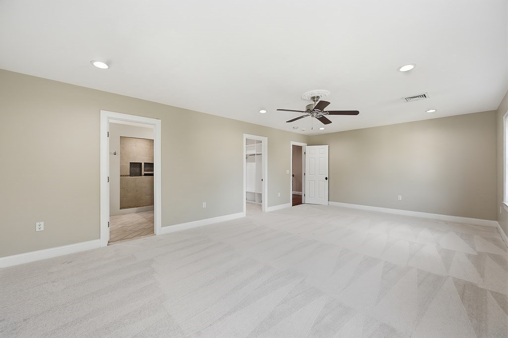 98 R Walnut Street Shrewsbury, MA 01545 - Photo 20 of 42