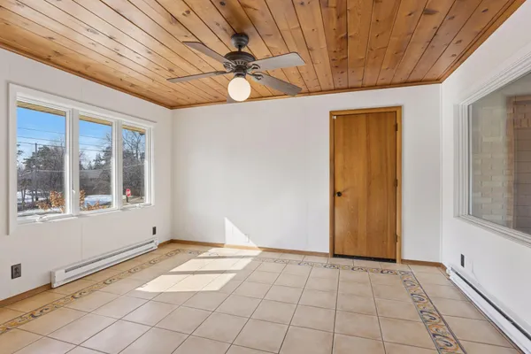 $695,000 | 2079 Upper St Dennis Road, St. Paul, MN 55116