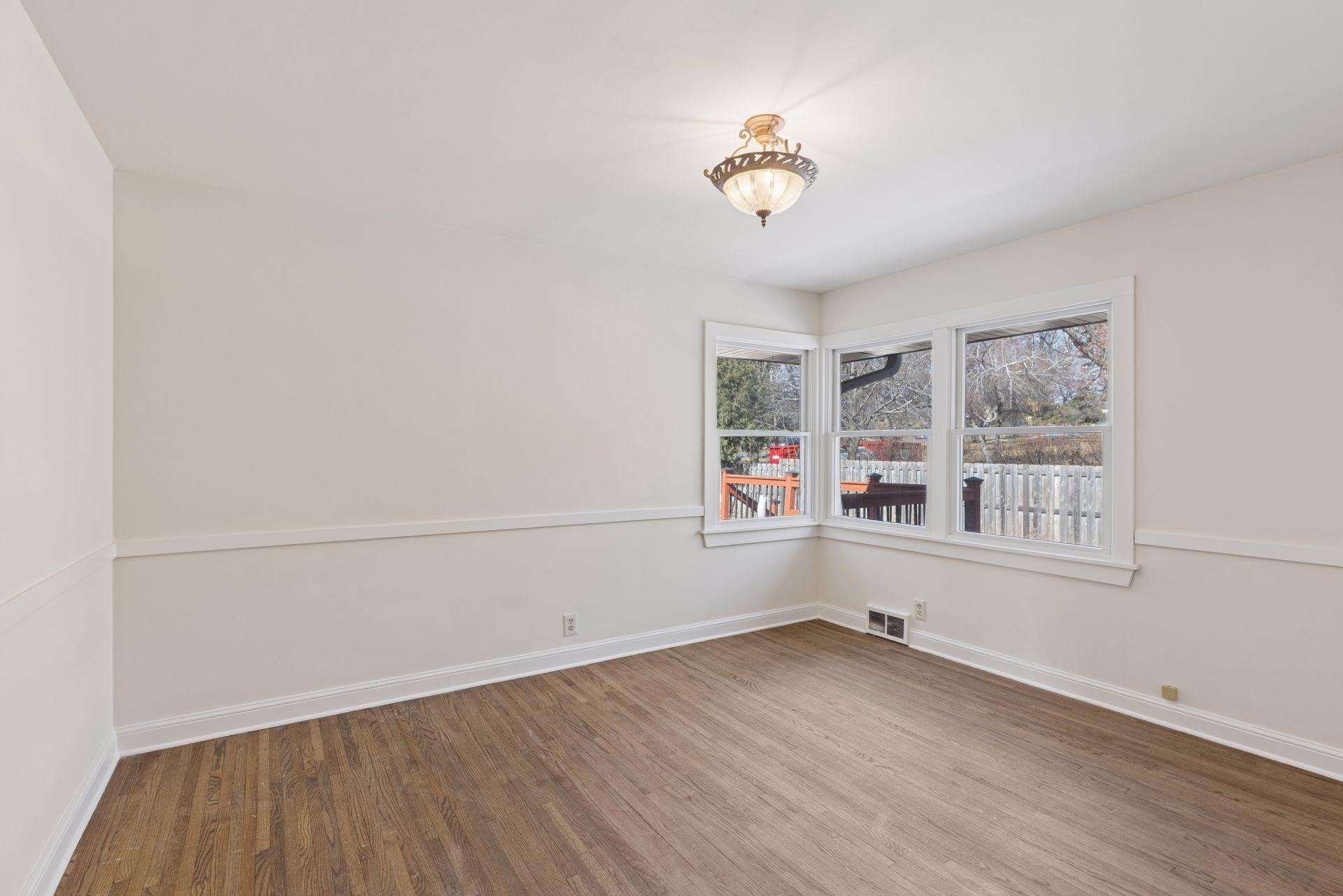 2079 Upper St Dennis Road St. Paul, MN 55116 - Photo 19 of 39