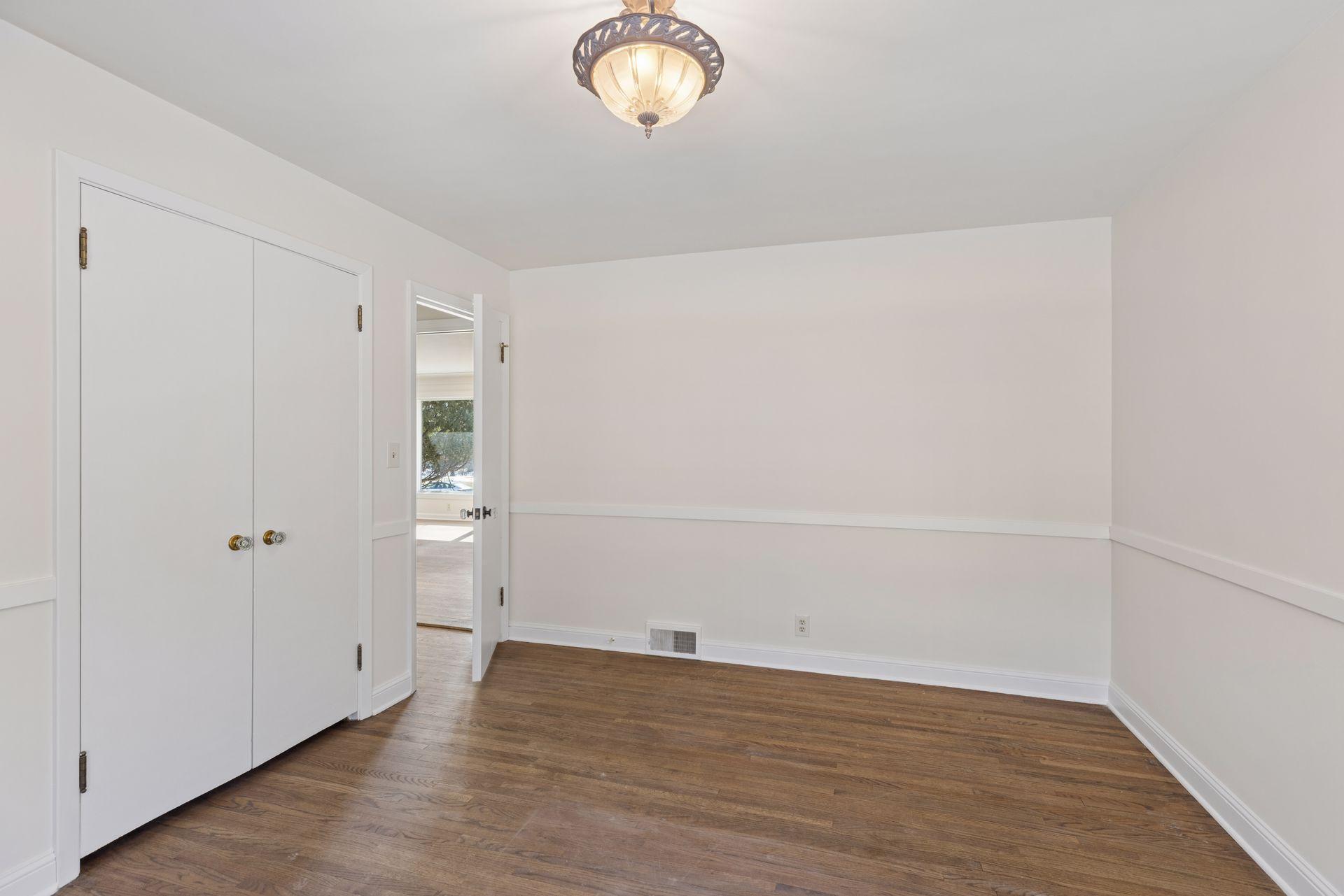 2079 Upper St Dennis Road St. Paul, MN 55116 - Photo 20 of 39