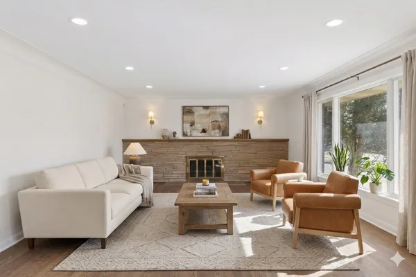 $695,000 | 2079 Upper St Dennis Road, St. Paul, MN 55116