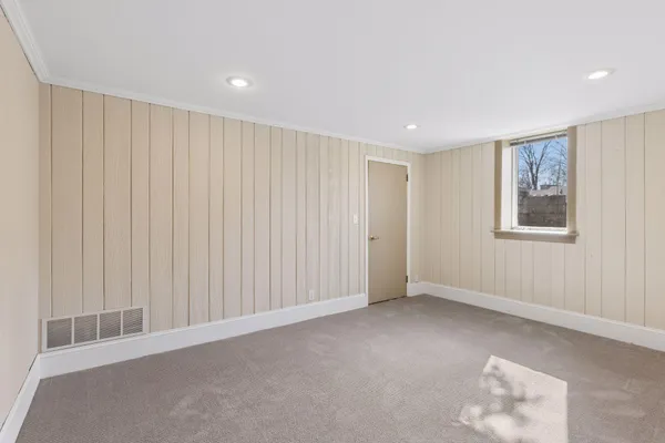 $695,000 | 2079 Upper St Dennis Road, St. Paul, MN 55116