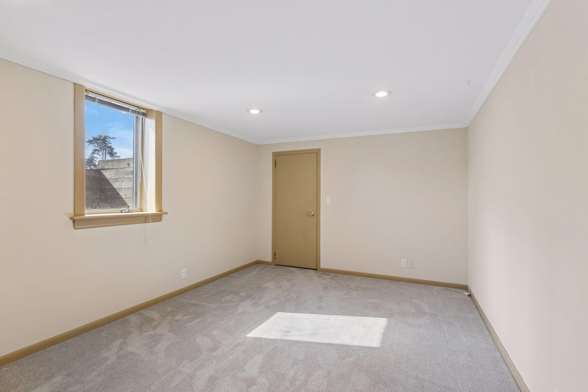 2079 Upper St Dennis Road St. Paul, MN 55116 - Photo 26 of 39