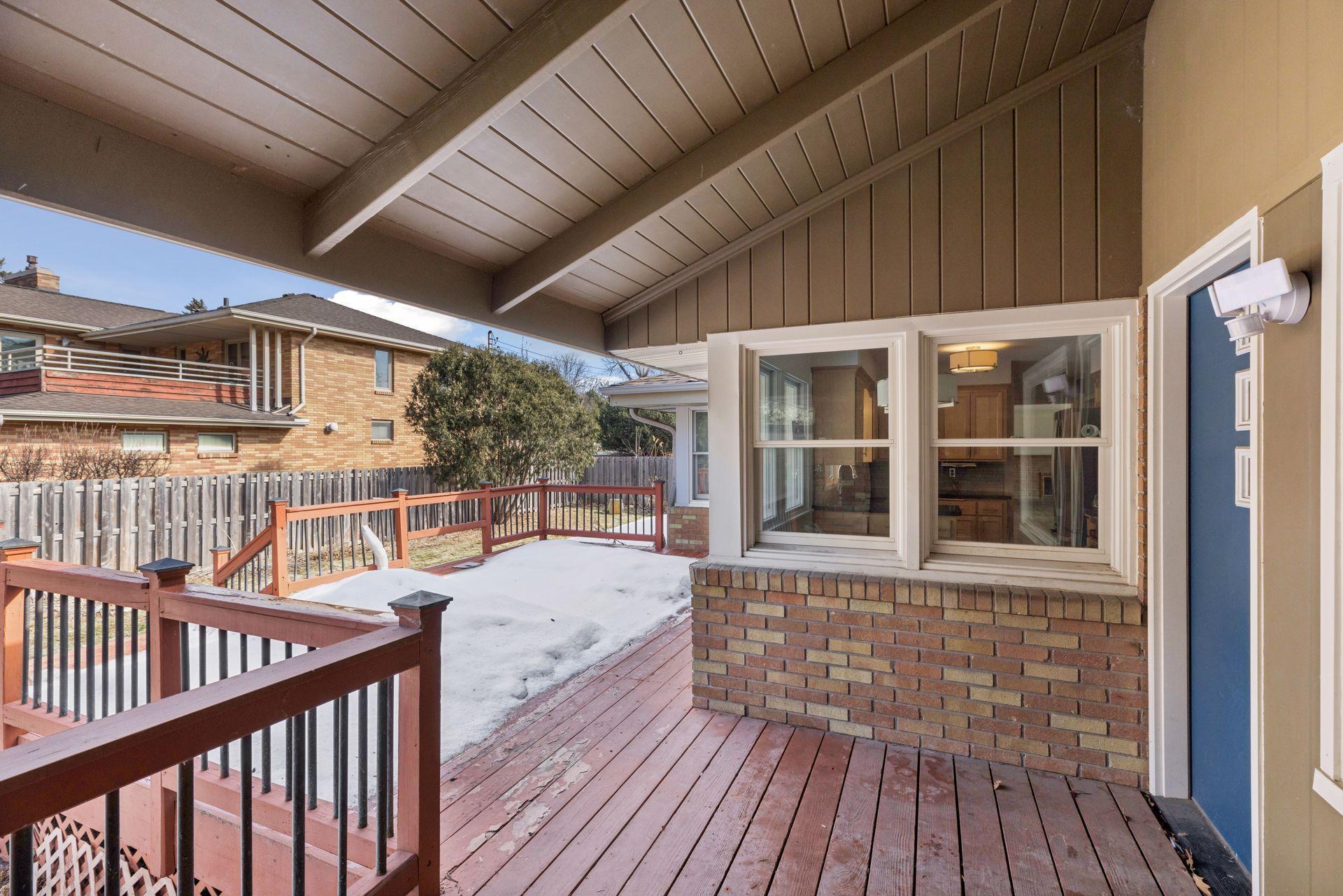 2079 Upper St Dennis Road St. Paul, MN 55116 - Photo 33 of 39