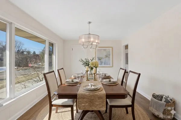 $695,000 | 2079 Upper St Dennis Road, St. Paul, MN 55116