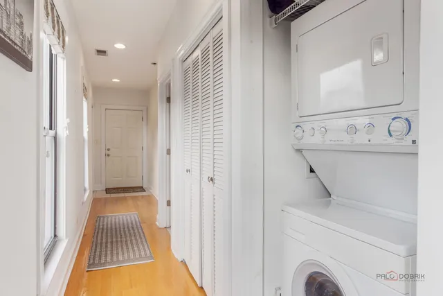 $529,000 | 1226 West Huron Street, Unit 301, Chicago, IL 60642