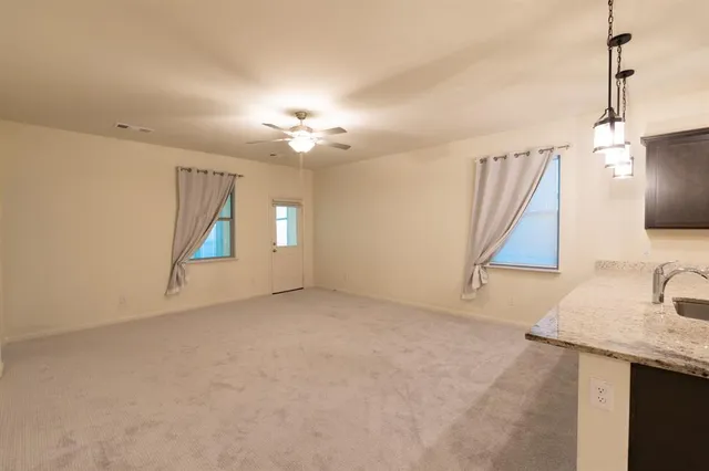 $2,100 | 208 Liberty Lane, Venus, TX 76084